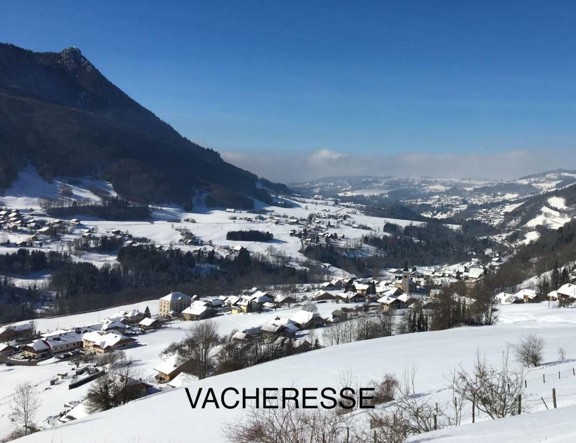 Les Sapins Blancs Lägenhet Vacheresse Exteriör bild